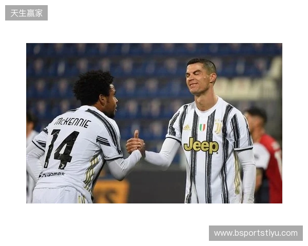 天秀!绍尔后场启动人球分过连过3人+不看人传球,贝维斯打门被扑 天秀!绍尔后场启动人球分过连过3人+不看人传球,贝维斯打门被扑